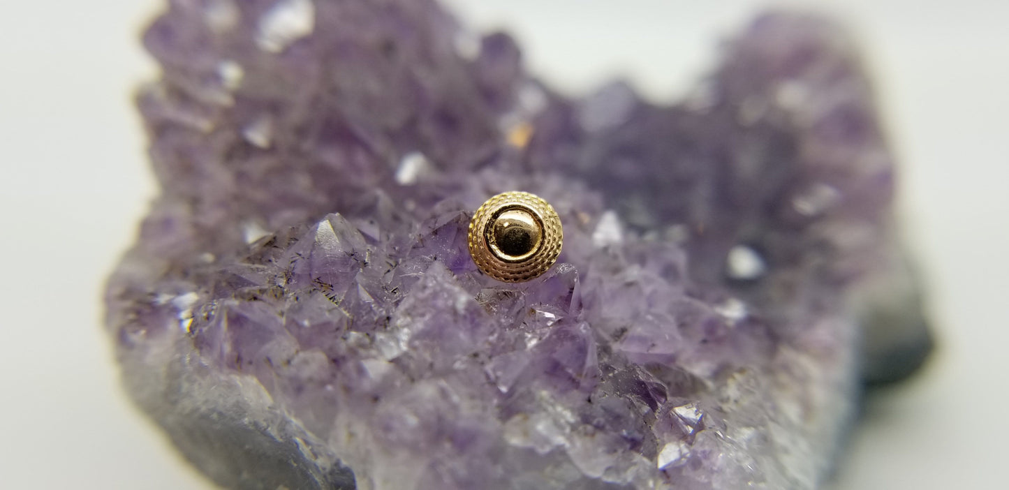 Anatometal | Threadless 18k Gold Hera Tops For Nose, Ears & Lip - Avanti Body Jewelry