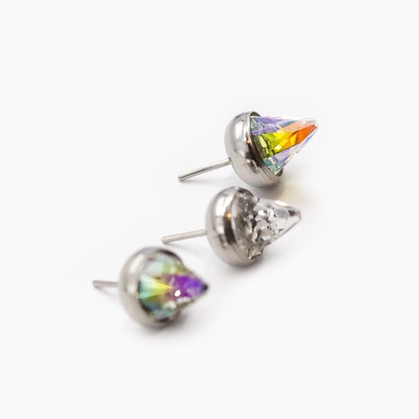 Swarovski Glass Cone | Titanium Threadless Top For Nose, Ears & Lip - Avanti Body Jewelry