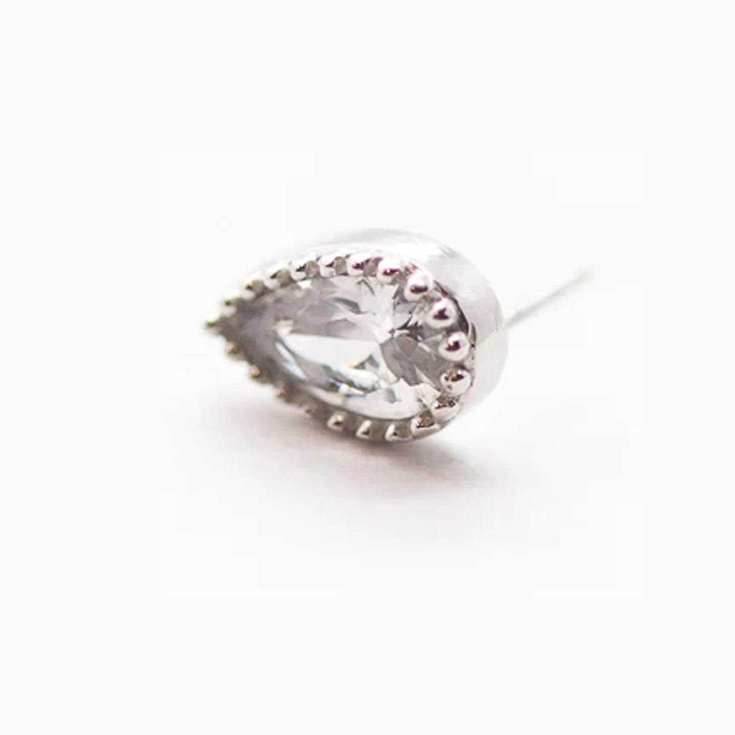 Teardrop | 14K Threadless Top For Nose, Ears & Lip - Avanti Body Jewelry
