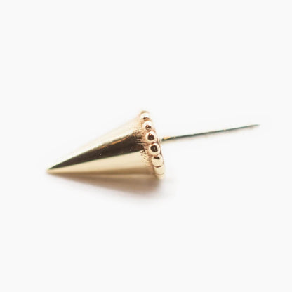 Threadless 14k Gold Millgrain Spike Ends For Nose, Ears & Lip - Avanti Body Jewelry