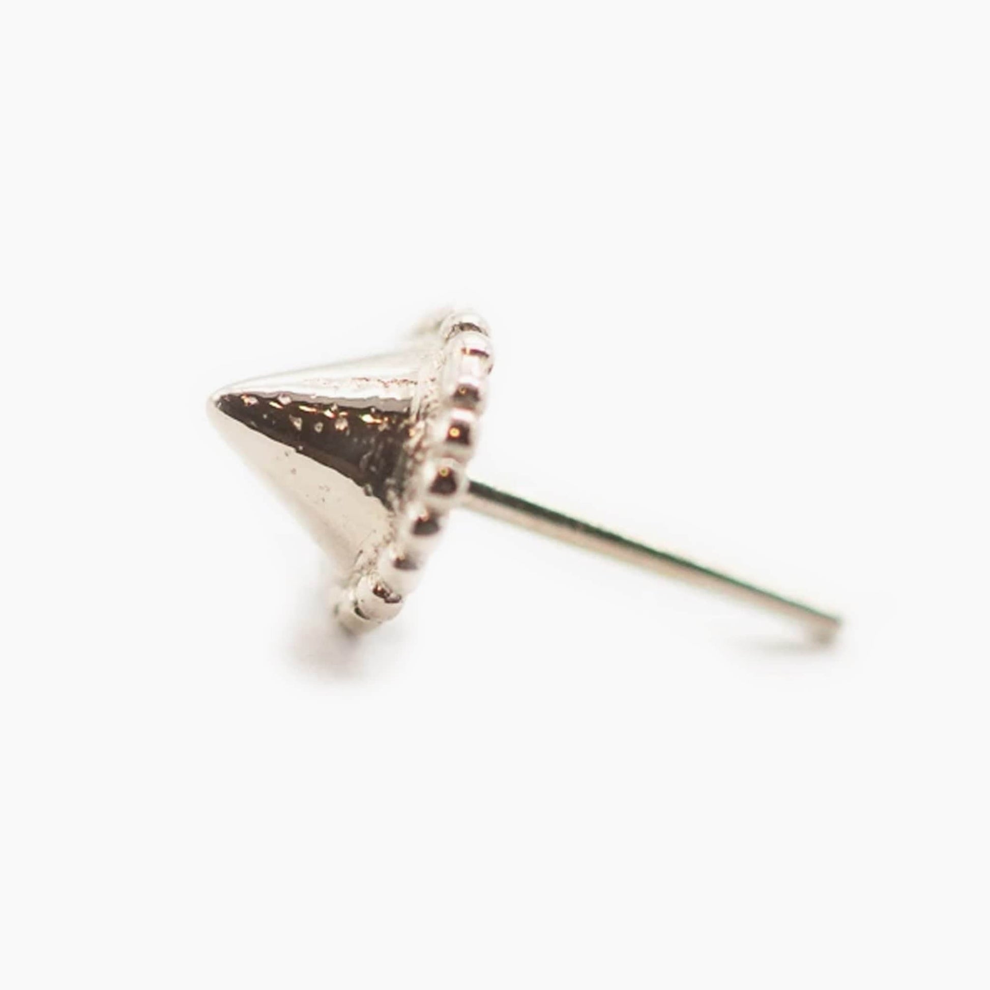 Threadless 14k Gold Millgrain Spike Ends For Nose, Ears & Lip - Avanti Body Jewelry