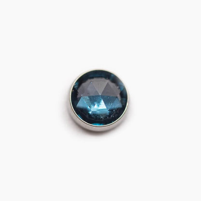 Cabochon Bezel Set Stone | Titanium Threadless Top For Nose, Ears & Lip - Avanti Body Jewelry
