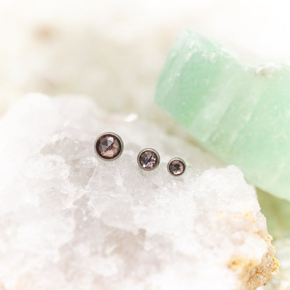 Bezel Set Gem | Titanium Threadless Top For Nose, Ears & Lip - Avanti Body Jewelry