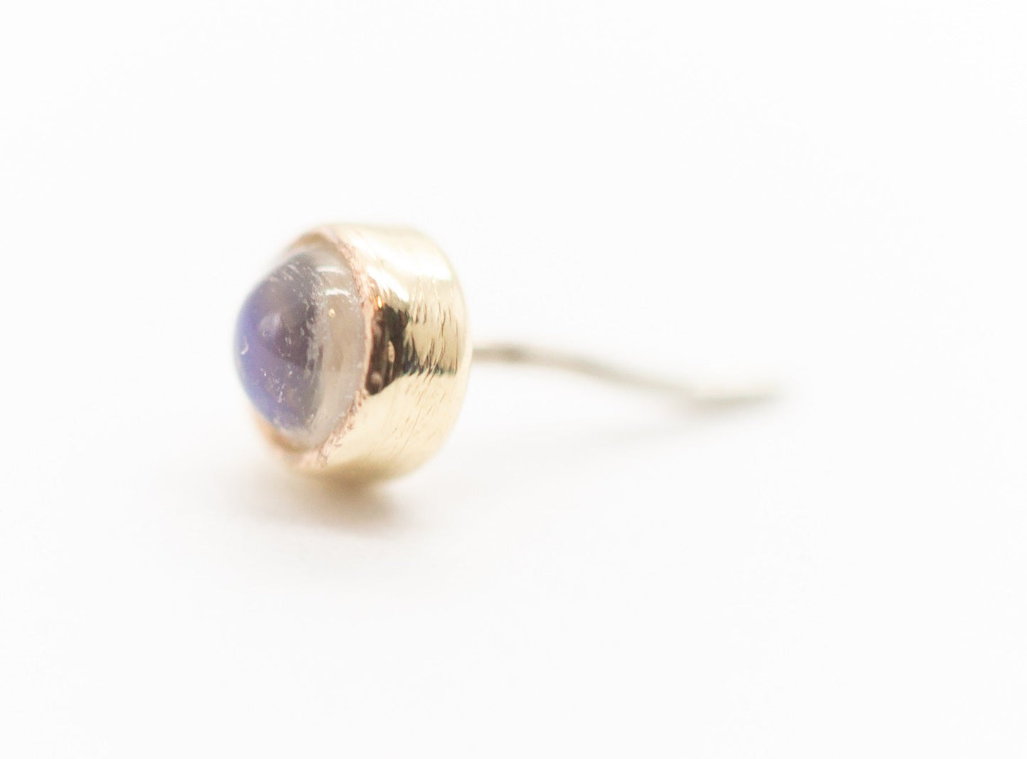 Genuine Stone Cabochon | 14K Threadless Top For Nose, Ears & Lip - Avanti Body Jewelry