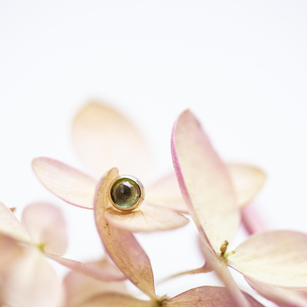 Threadless 14k Rose-Cut Peridot Tops For Nose, Ears & Lip - Avanti Body Jewelry